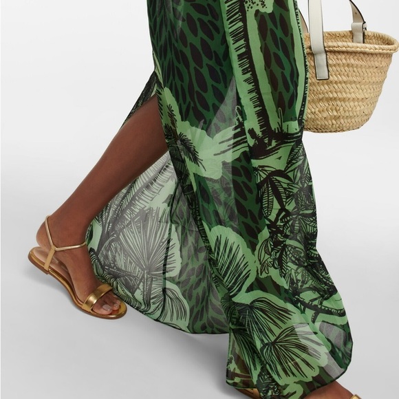 Green Tropical Print Maxi Dress - Picture 4 of 6